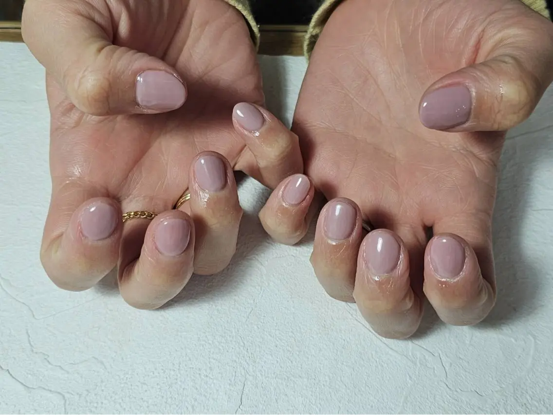 ネイル オーロラネイル フラワーネイル フットネイル フレンチネイル ジェルネイル ハンドネイル mogunail &blowのネイルデザイン