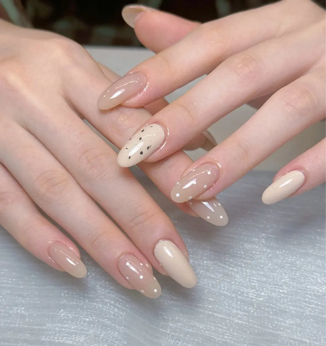 ネイル ドット オフィスネイル シンプルネイル ハンドネイル 大森Maylie Nailのネイルデザイン