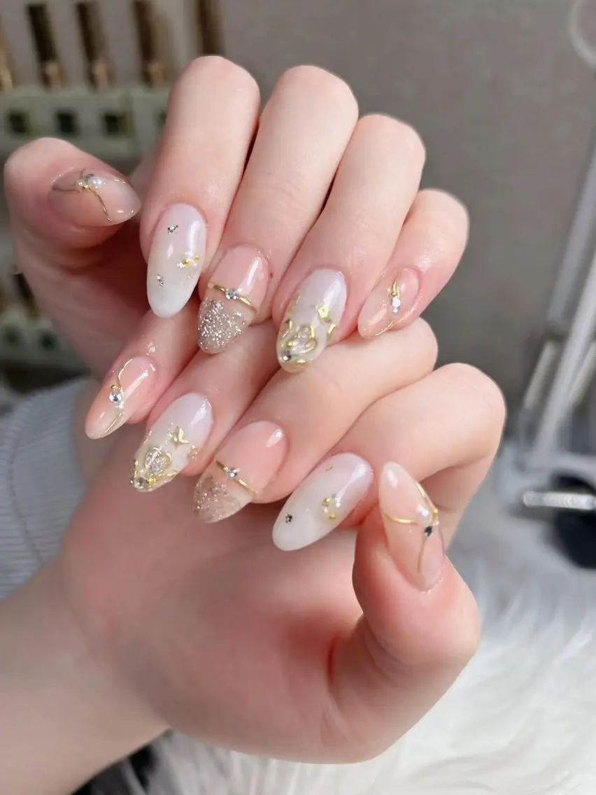ネイル ハンドネイル Swan Nail Salonのネイルデザイン