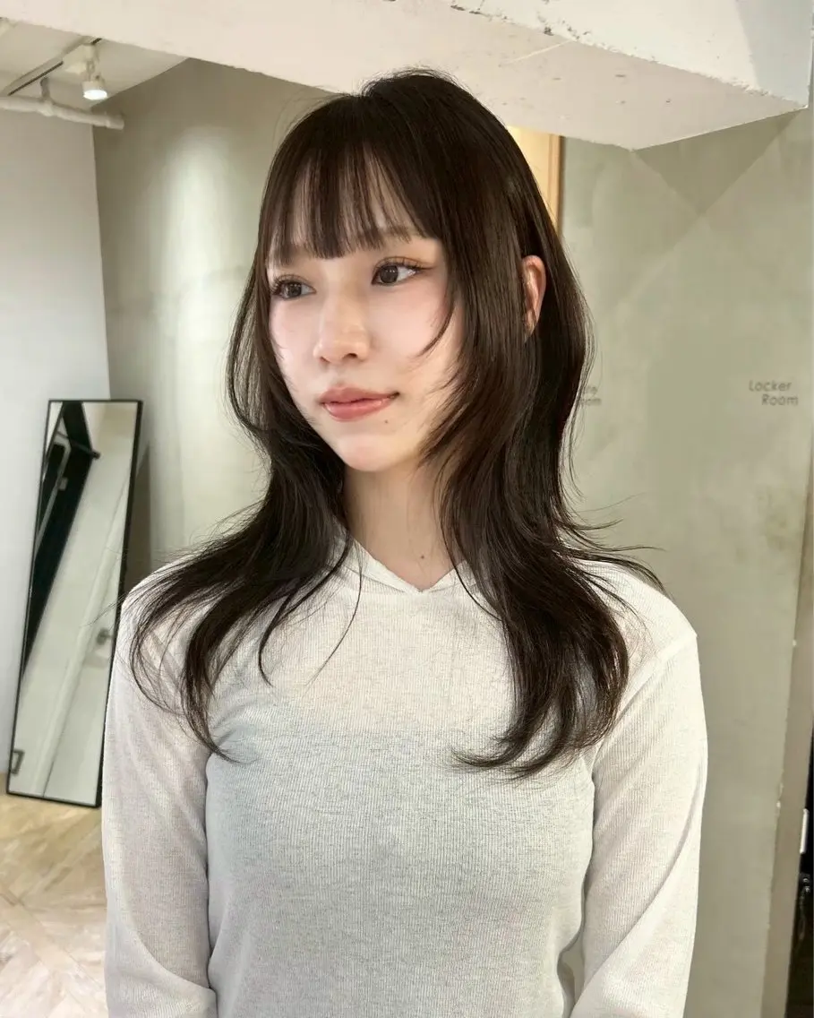 セミロング ヘアカラー カラーモデル/ wakana🫐💟のヘアスタイル
