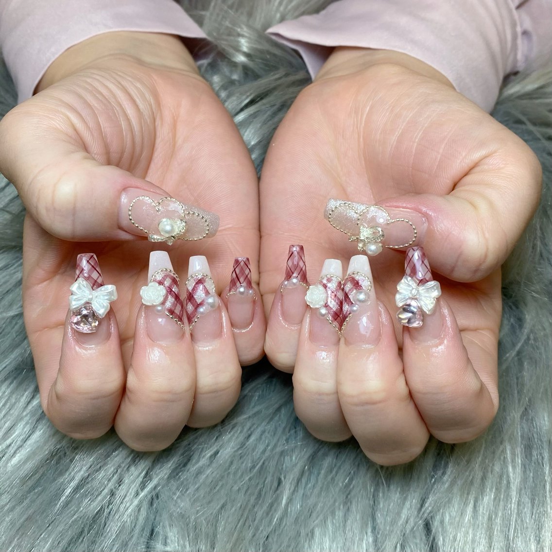 ネイル ハンドネイル ハンドケア Anh Nail 歌舞伎町のネイルデザイン