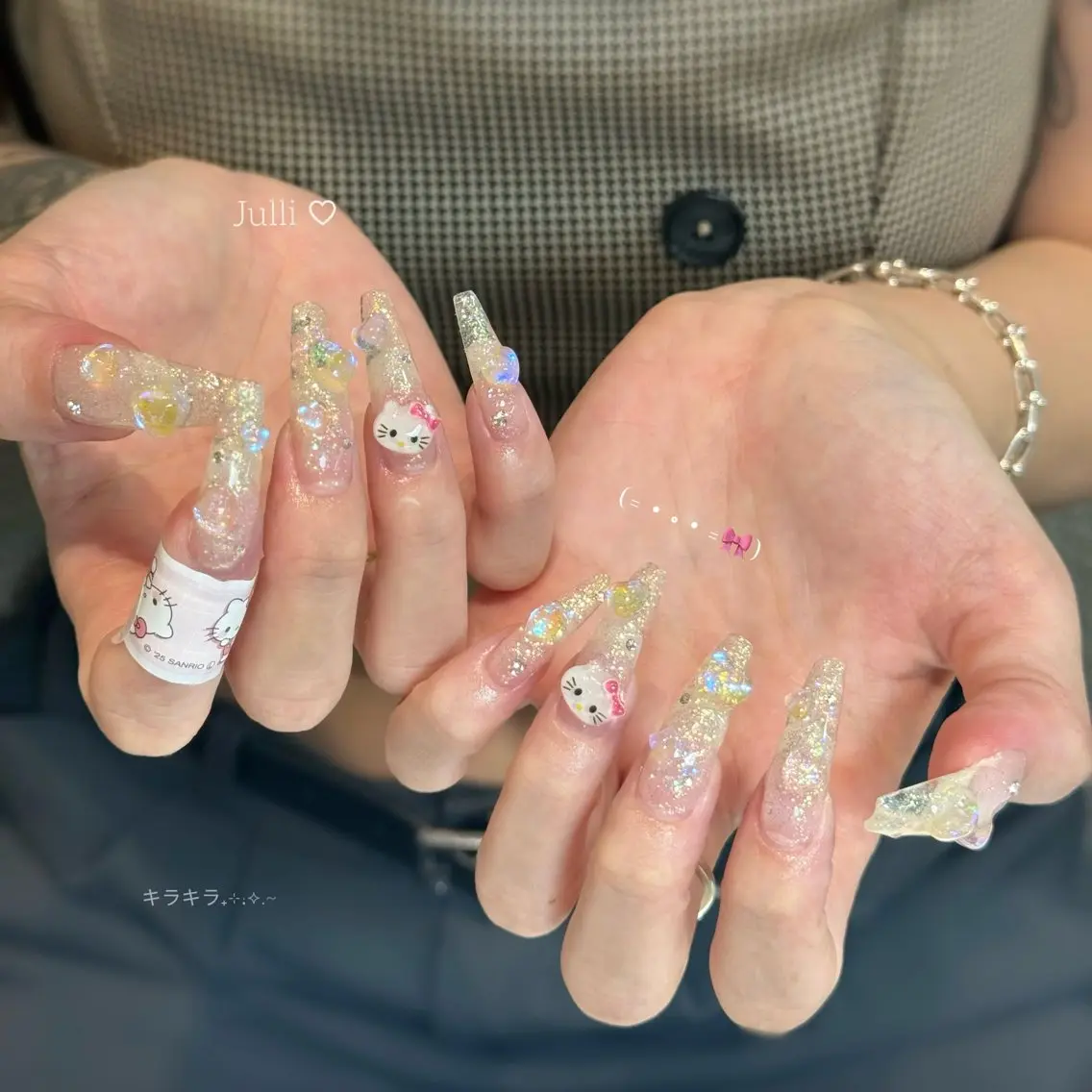 ネイル フレンチネイル ジェルネイル キラキラネイル 韓国ネイル マグネットネイル Julli NailStudioのネイルデザイン