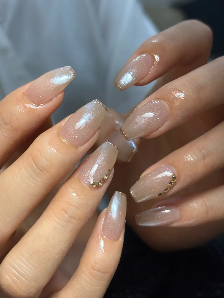 ネイル ハンドネイル フットネイル ✴︎ Delightのネイルデザイン