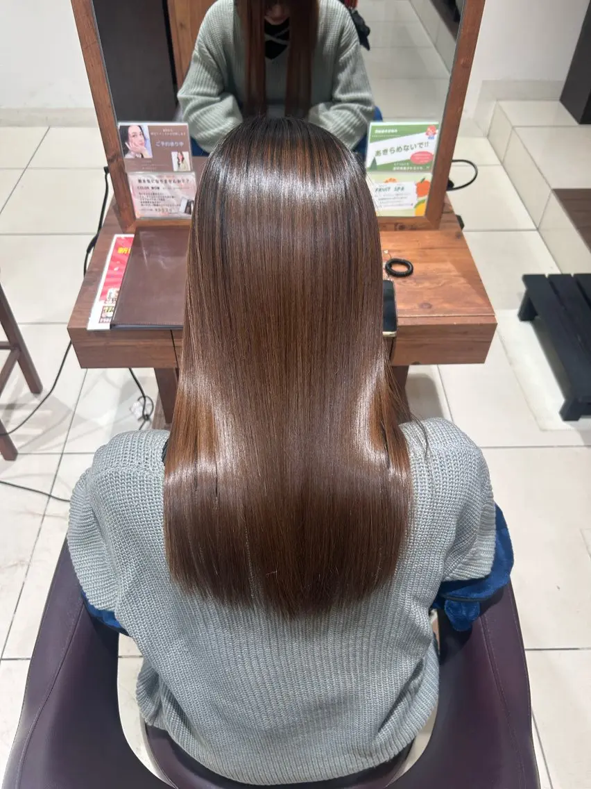 セミロング 髪質改善 縮毛矯正 曽根 玲奈のヘアスタイル