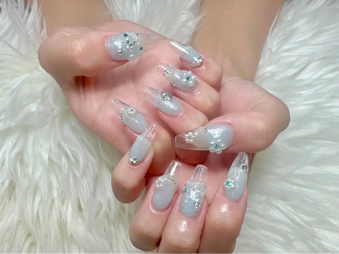 ネイル 韓国ネイル 水色 マグネットネイル ニュアンスネイル オフィスネイル ハンドネイル Hana Rose Nailのネイルデザイン