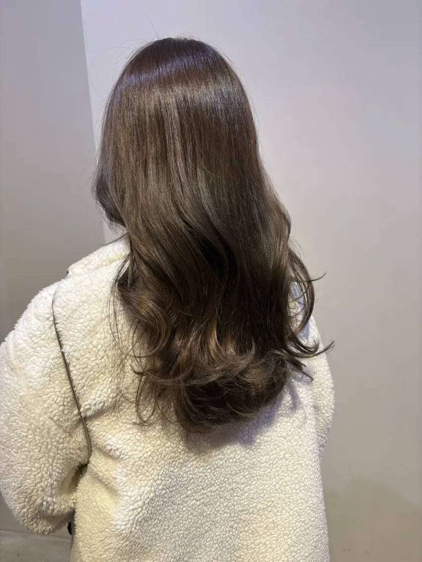 ロング カット ヘアカラー トリートメント レイヤーカット ✨️奥田良太✨️のヘアスタイル