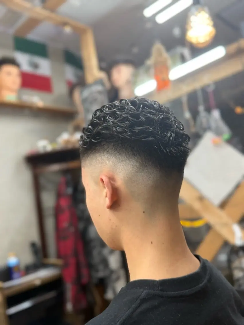 ミディアム パーマ ミディアムパーマ パーマ 藤澤 蓮のヘアスタイル