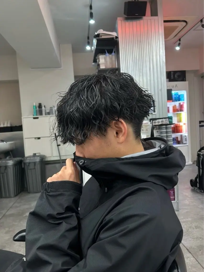 パーマ メンズ メンズ特化モテヘア 🌙Nanakaの眉毛・アイブロウイメージ