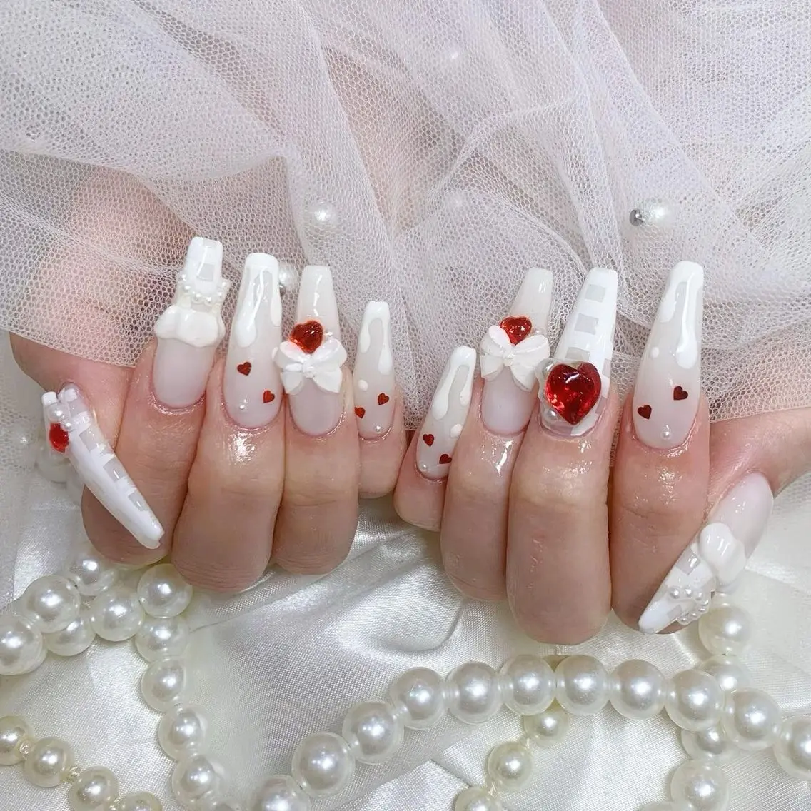 ネイル 長さ出し グラデーション キラキラネイル マグネットネイル ニュアンスネイル ハンドネイル Lee Nails チップ長さだし専門店のネイルデザイン