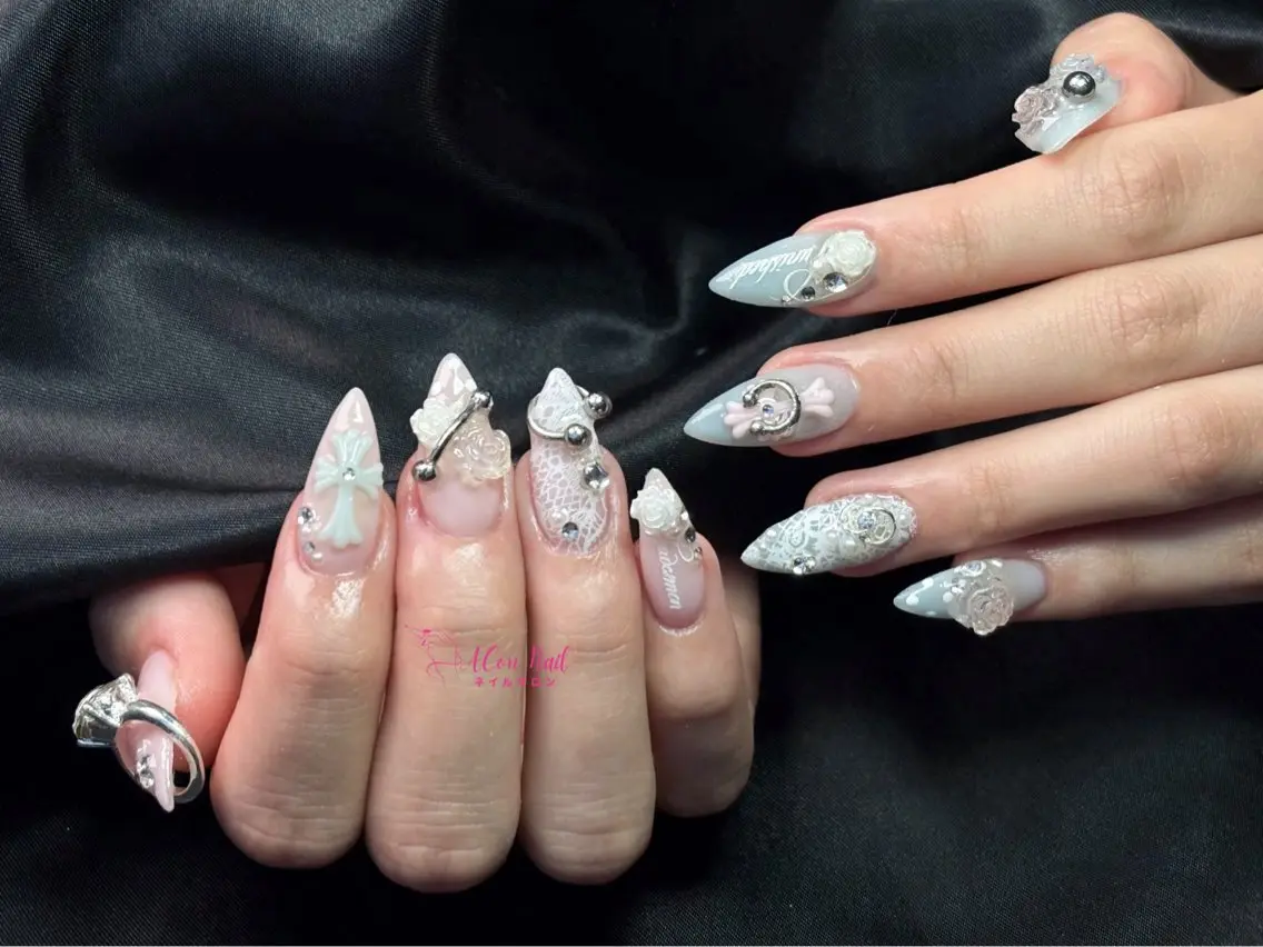 ネイル 桜ネイル 長さ出し フラワーネイル フレンチネイル ジェルネイル ハンドネイル ACon NailSalonのネイルデザイン