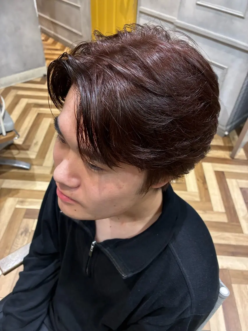 カラー 白澤 流輝のヘアスタイル