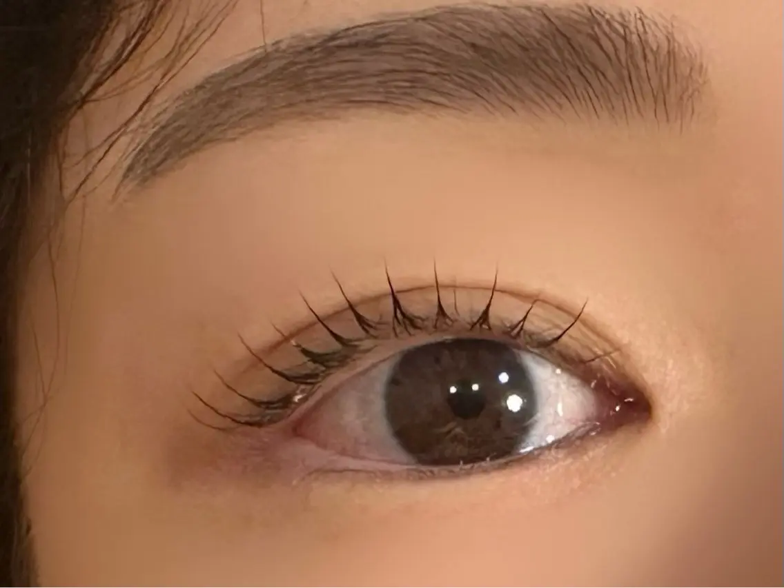 マツエク・マツパ 一重×まつ毛パーマ LUXXE  高林 Rinaの眉毛・アイブロウイメージ