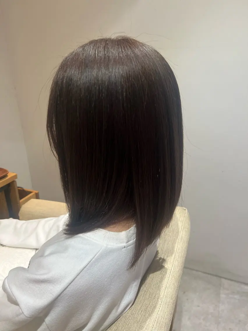 ミディアム カラー カット ヘアカラー ブルームヘアデザイン かこ。のヘアスタイル