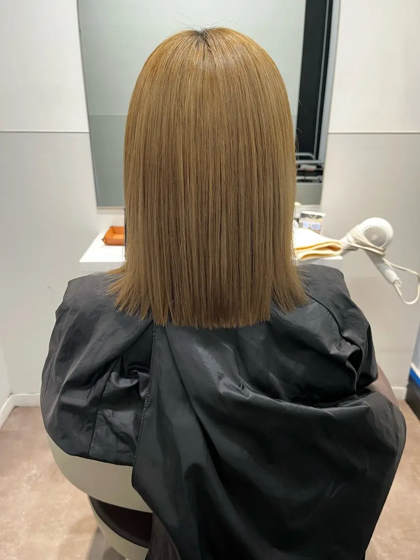 ミディアム トリートメント 悩む大人女性の味方 白髪ぼかし/うる艶髪のヘアスタイル