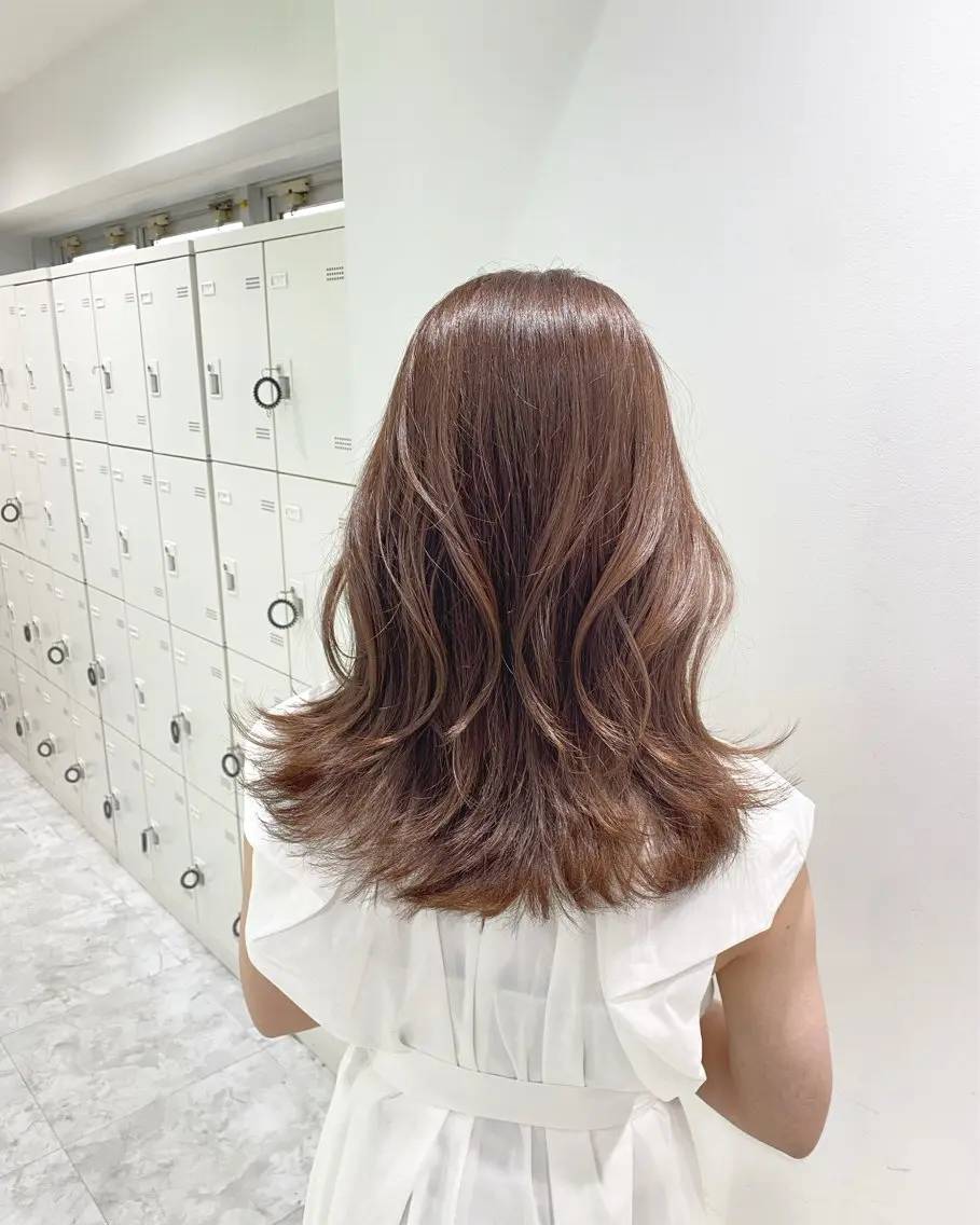 ロング 縮毛/ダブルカラー 🦋ベージュヘア🦋のヘアスタイル