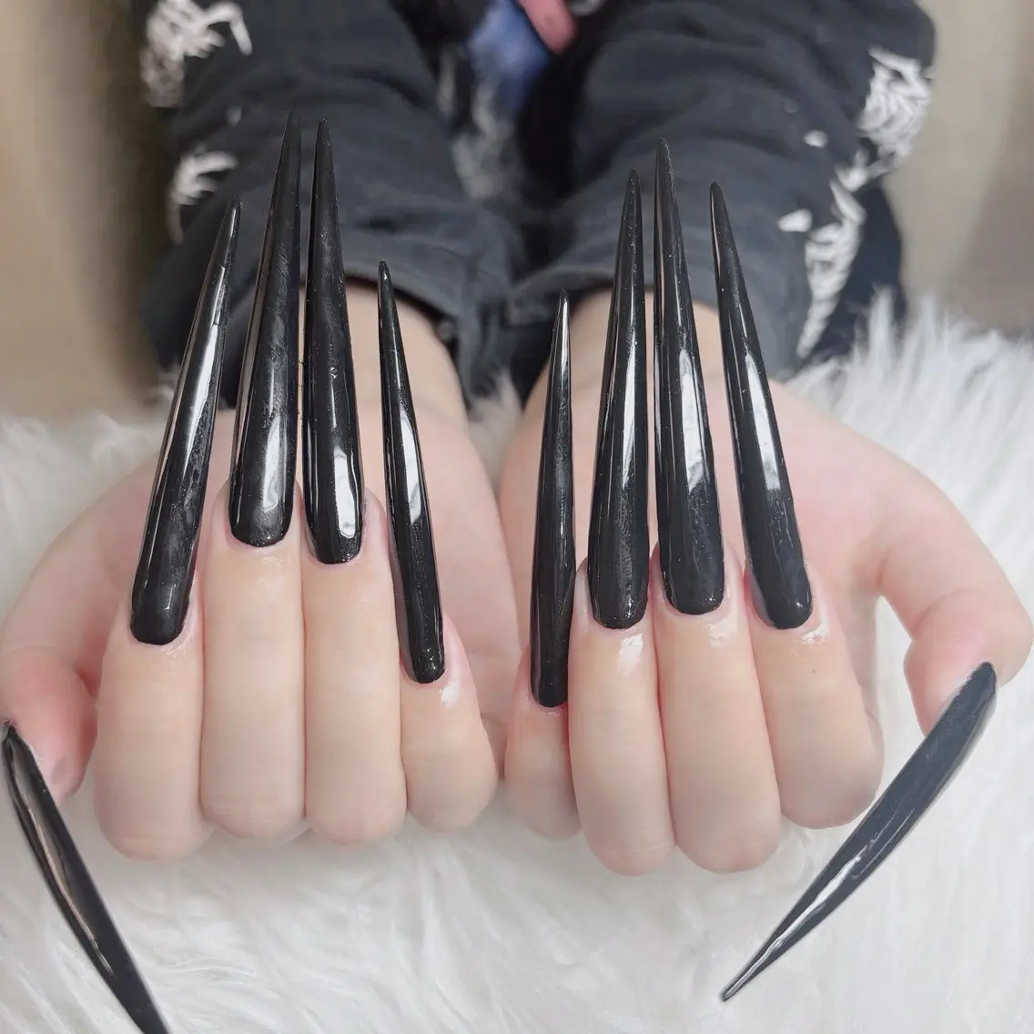 ネイル フットネイル フレンチネイル グラデーション 韓国ネイル ロングネイル ハンドネイル Hot Nail Salonのネイルデザイン