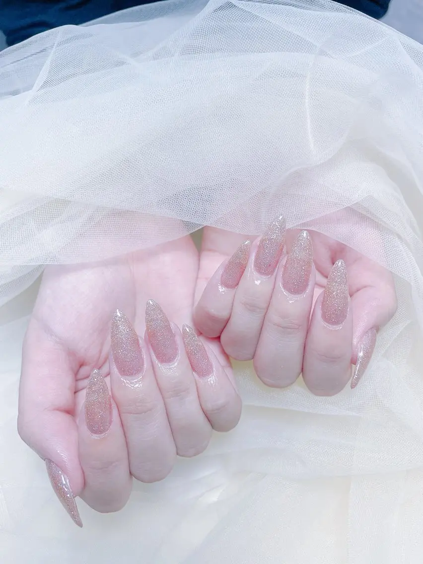 ネイル アートネイル 長さ出し ガーリー 韓国ネイル 持ち込み Rin Nail 新大久保店のネイルデザイン