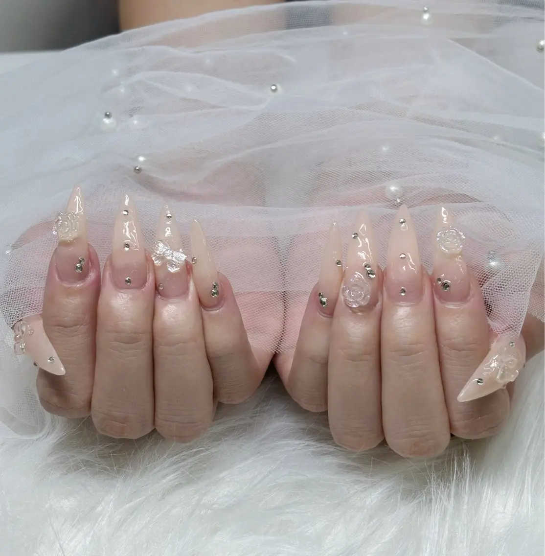 ネイル 韓国ネイル マグネットネイル 持ち込み ハンドネイル Mimi Nail_Royalのネイルデザイン