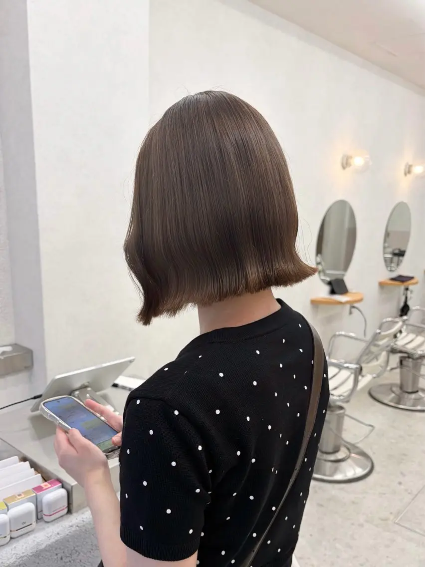 カラー ヘアカラー 赤み消し🤎透明感 ベージュ🤎リン🔔のヘアスタイル