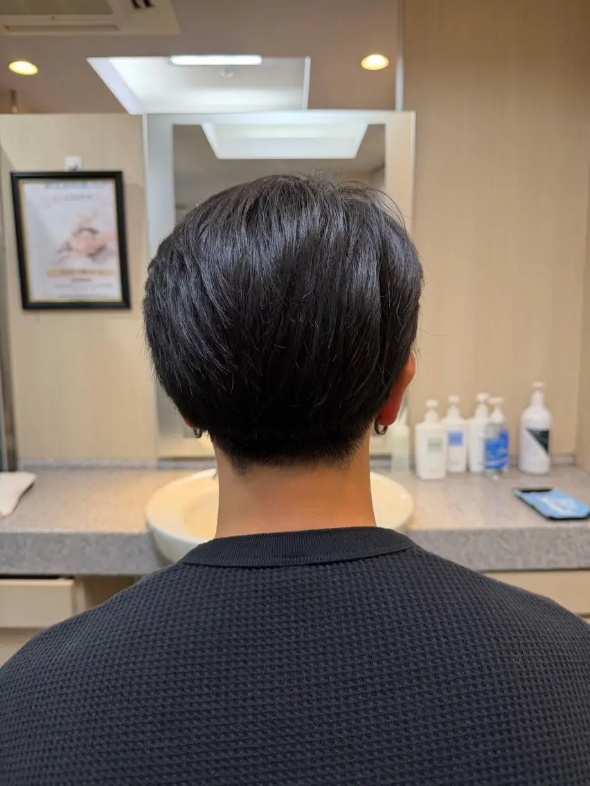 ショート 野崎 テレシアのヘアスタイル
