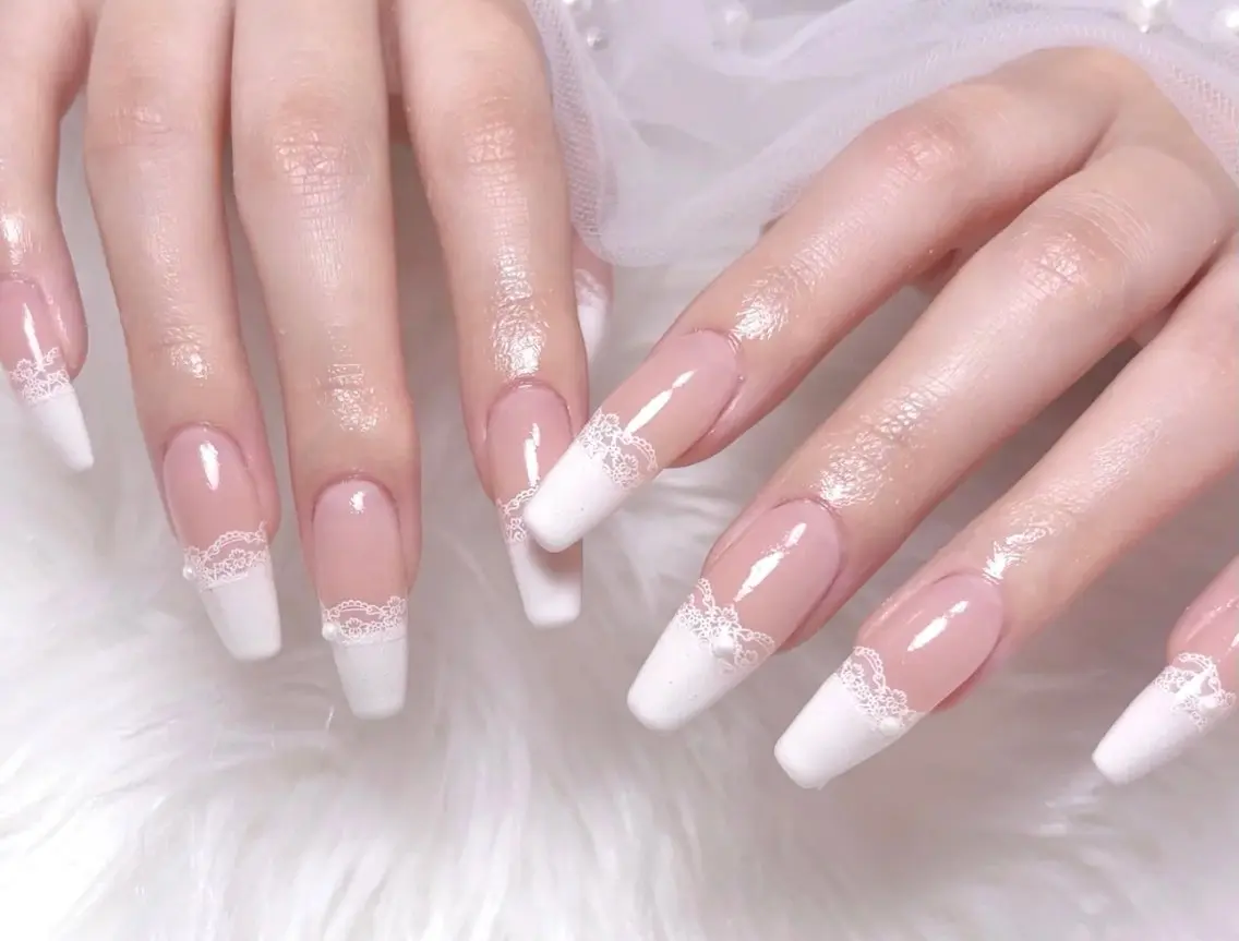 ネイル ストーンネイル ラベンダー💖日暮里 ルル💖ネイルのネイルデザイン