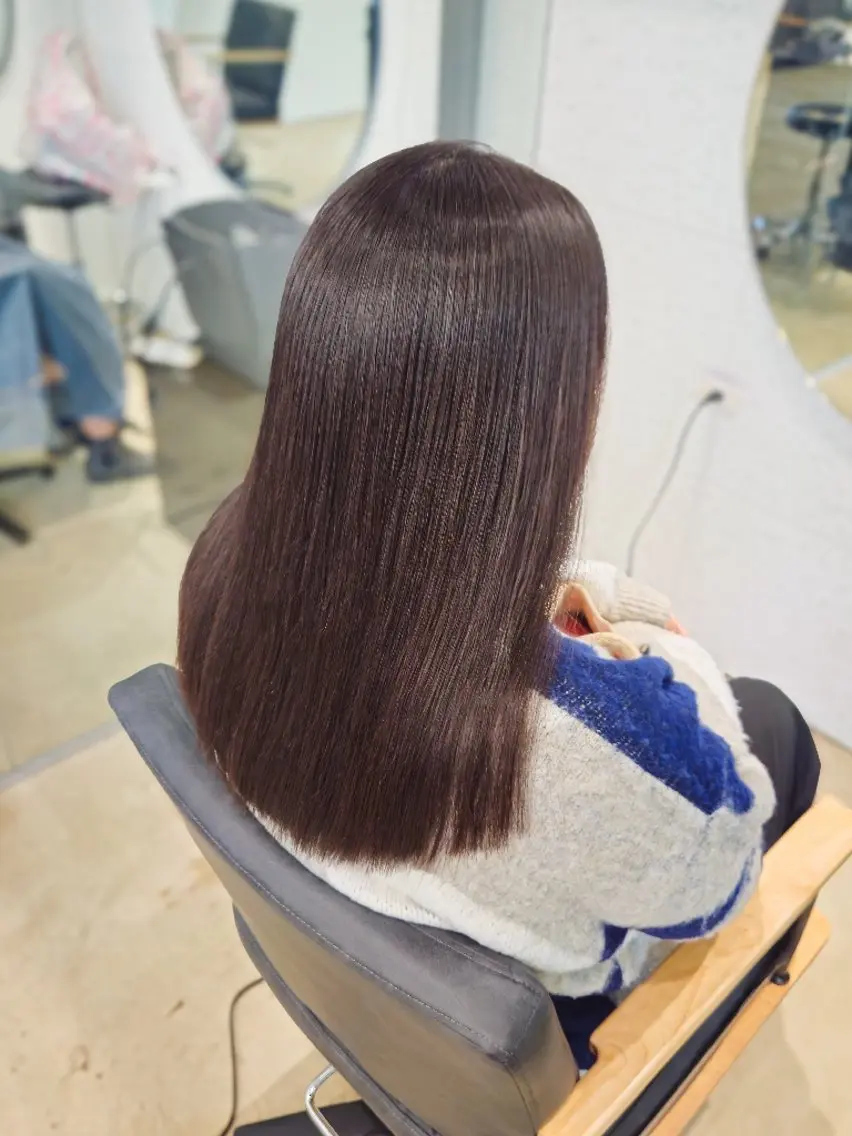 ロング 縮毛矯正 角谷 貫太郎のヘアスタイル