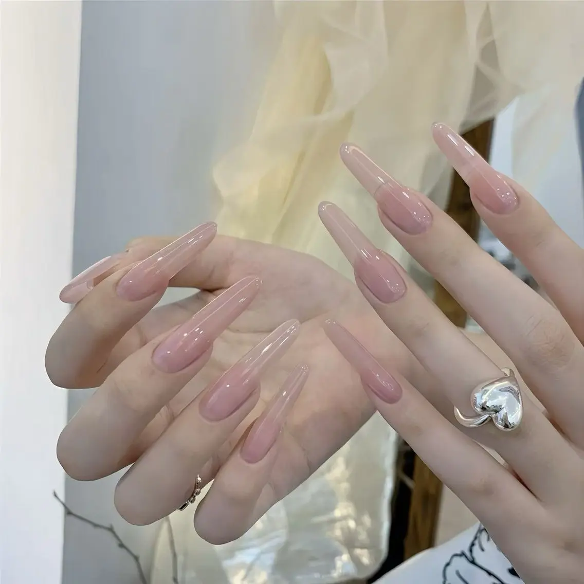 ネイル 長さ出し フレンチネイル 韓国ネイル マグネットネイル マグネットフレンチ sun nail池袋 モデル募集のネイルデザイン
