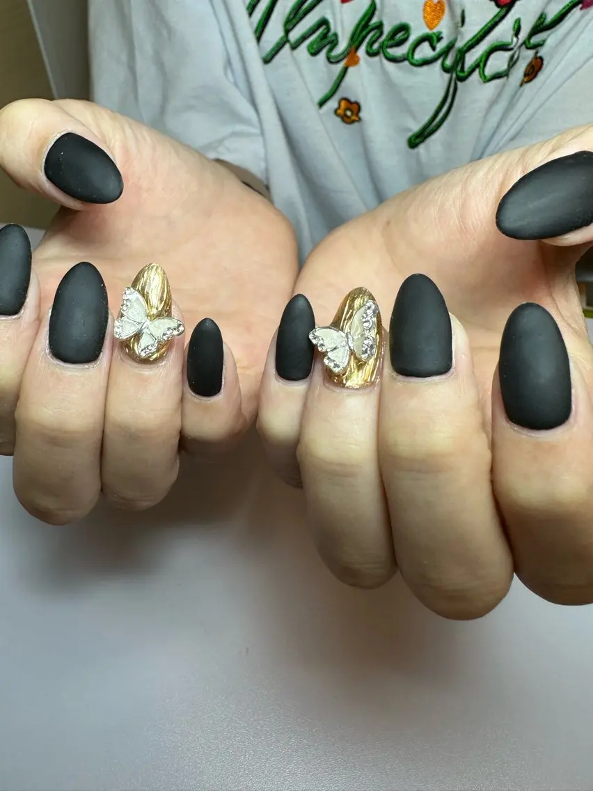 ミディアム shandy nailのネイルデザイン
