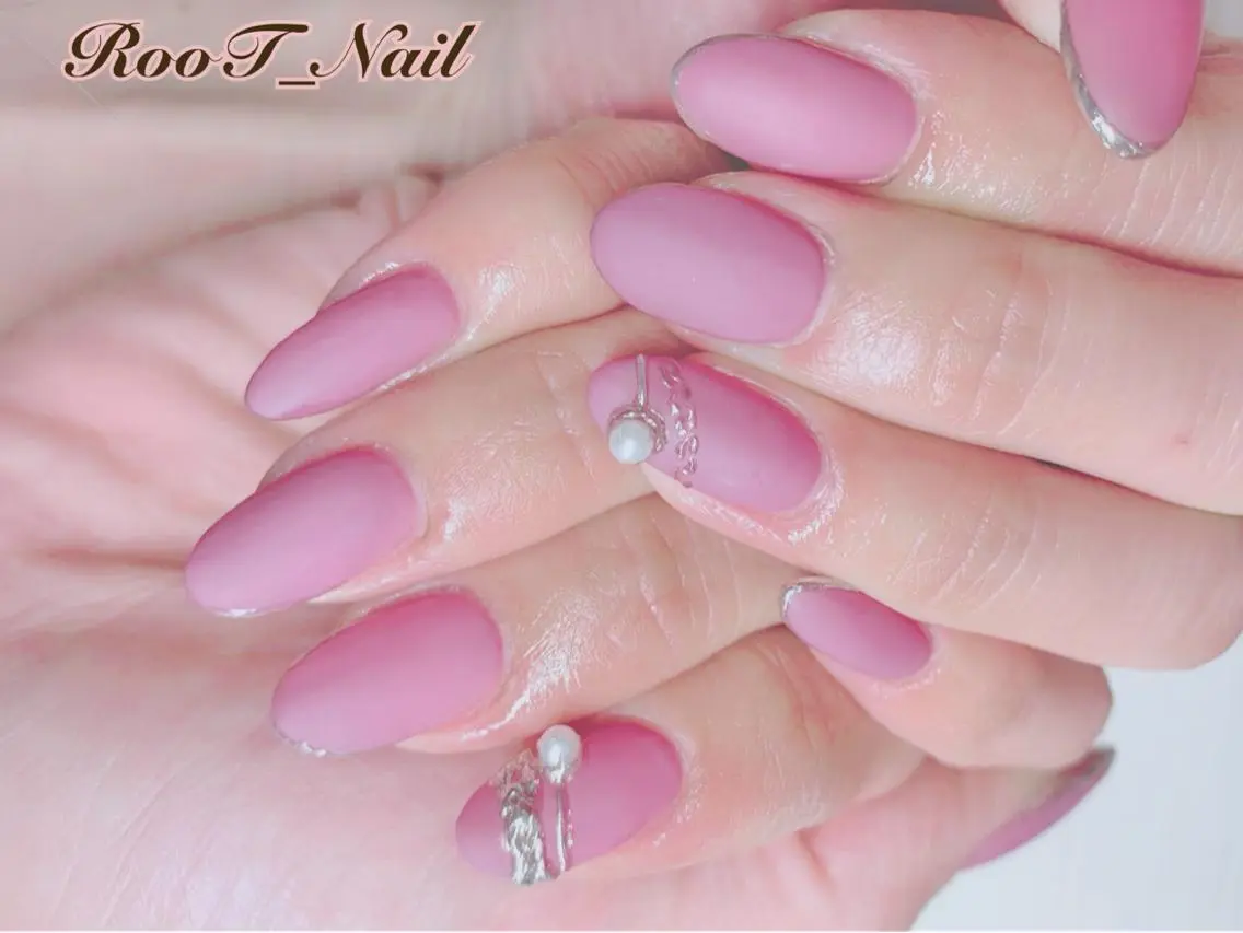 メンズ ネイル マットネイル ピンク ハンドネイル RooT Nailのネイルデザイン