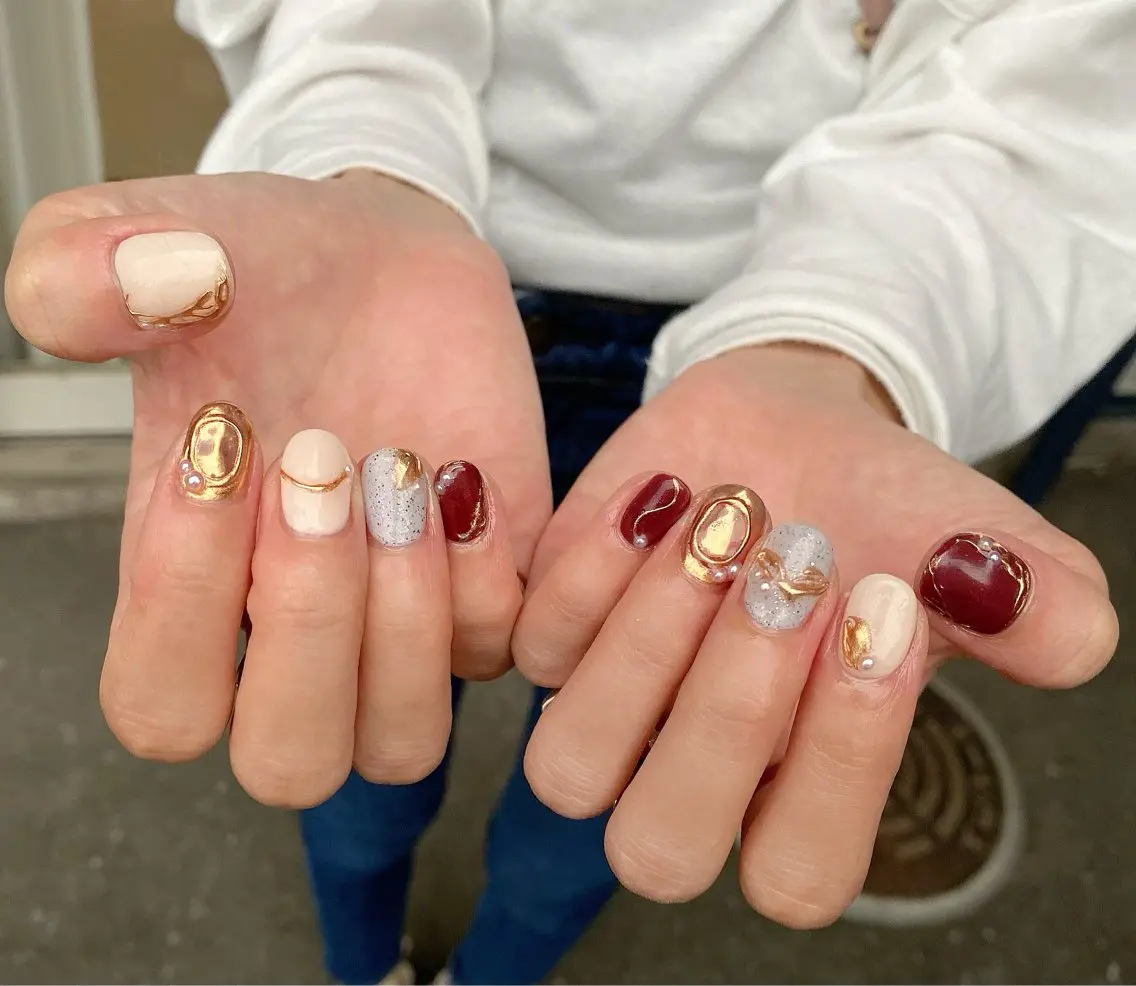 ネイル アートネイル ミラーネイル ニュアンスネイル ショートネイル ハンドネイル Salon Ｋのネイルデザイン
