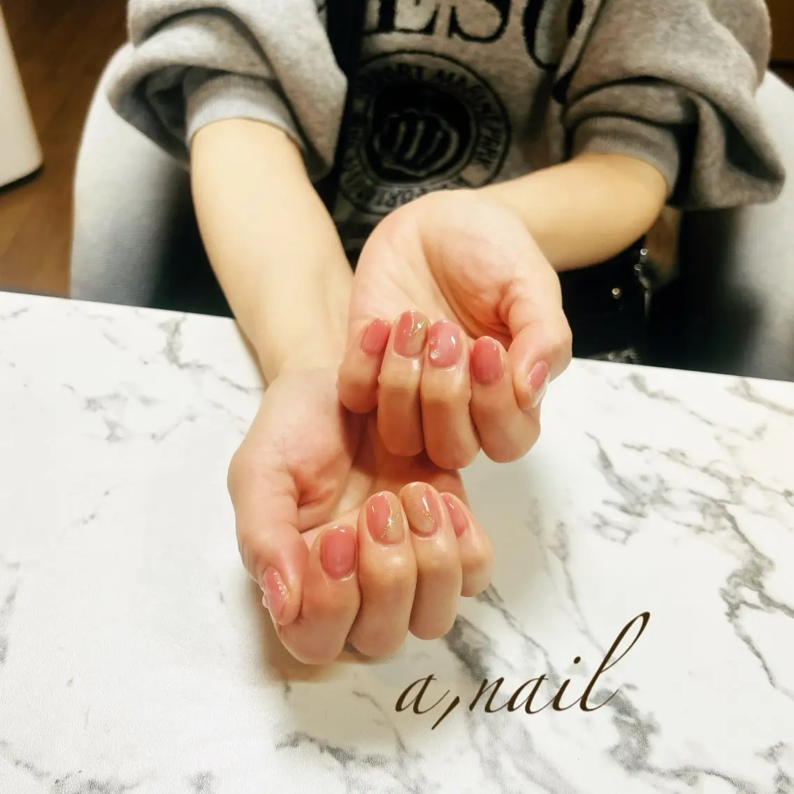 ネイル フラワーネイル ジェルネイル キラキラネイル ニュアンスネイル パラジェル ハンドネイル ネイルサロン エーネイルのネイルデザイン
