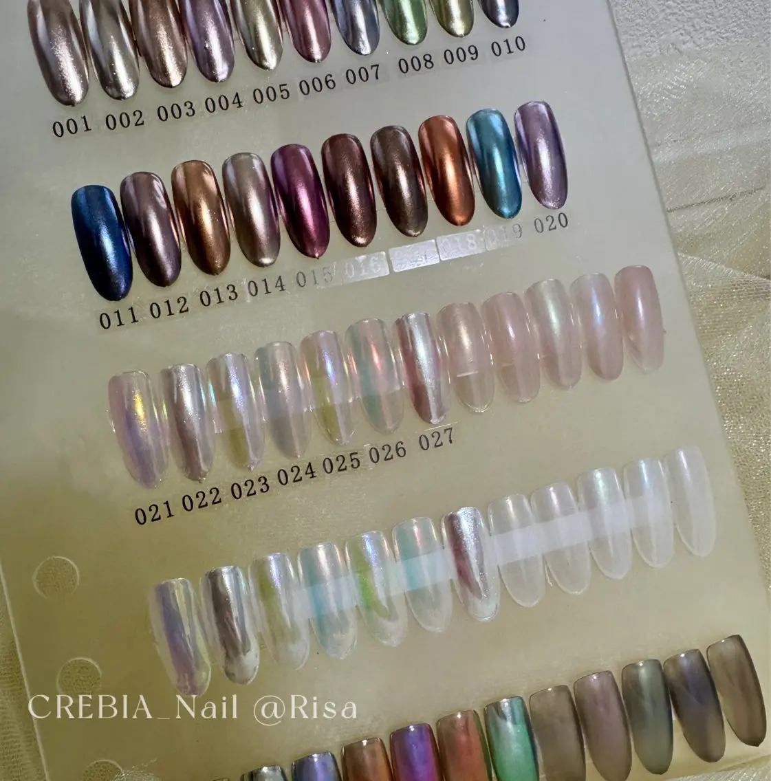 ネイル オーロラネイル ミラーネイル CREBIA Nailのネイルデザイン