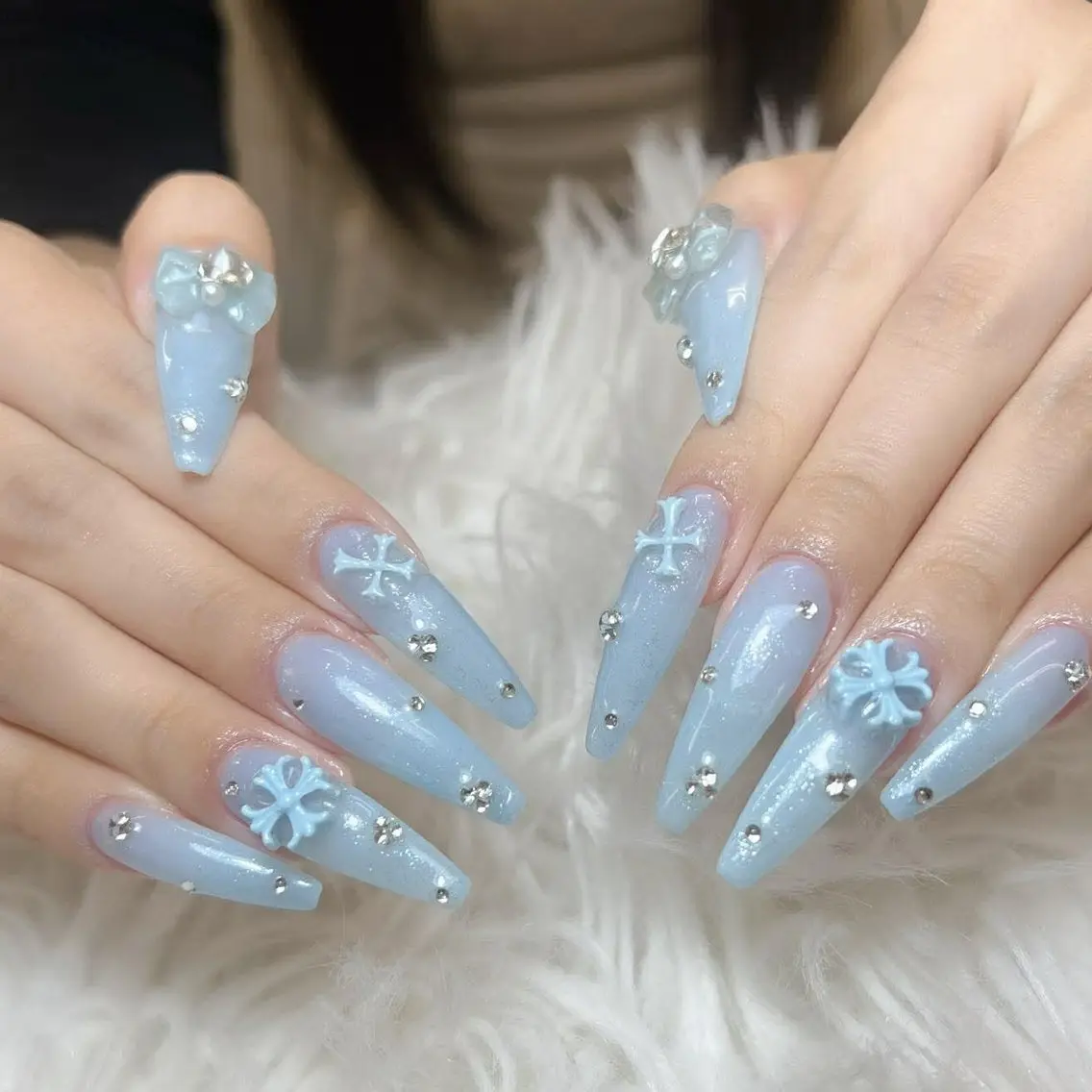 ネイル ハンドネイル Anh ゴテゴテネイルのネイルデザイン