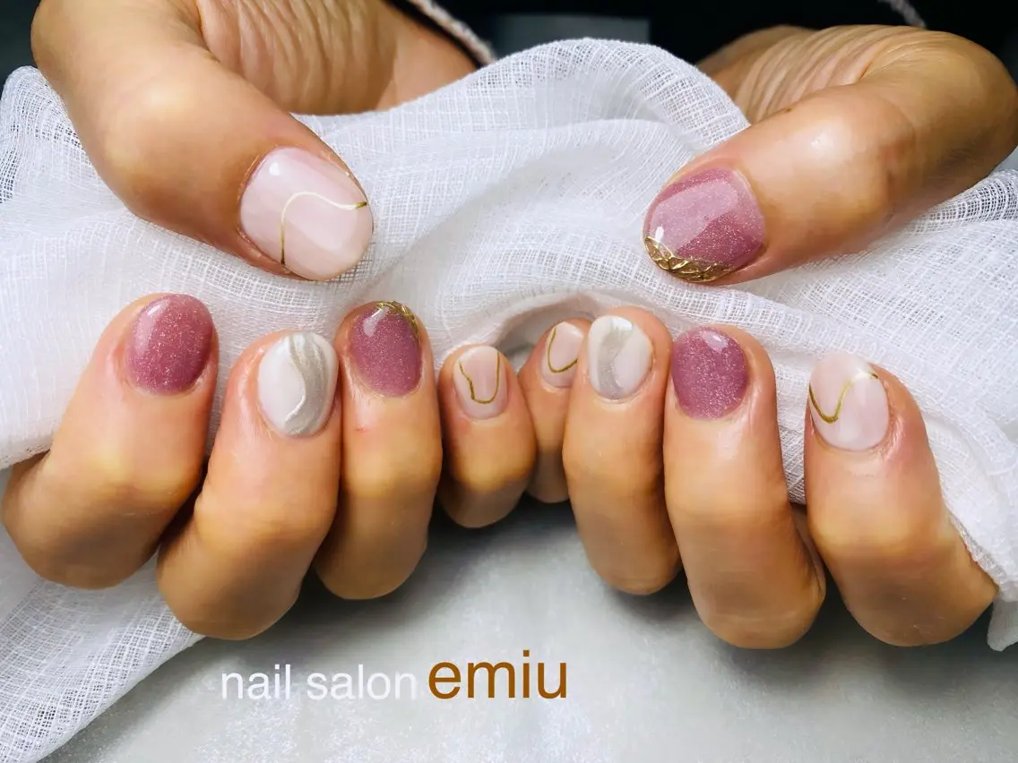 ネイル emiu petiteのネイルデザイン