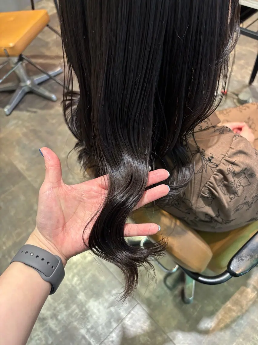 ロング カラー ヘアカラー 🫧古田 穂香🫧カットモデルのヘアスタイル