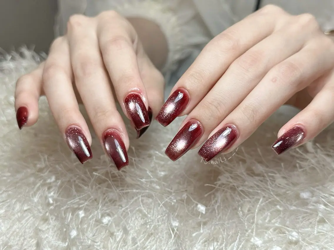 ネイル キラキラネイル マグネットネイル 持ち込み オフィスネイル シンプルネイル ハンドネイル TS. nails___のネイルデザイン
