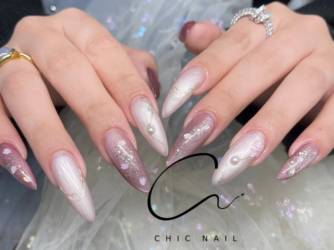 ネイル ハンドネイル CHIC NailSalonのネイルデザイン