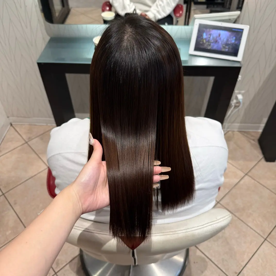 セミロング 縮毛矯正 トリートメント 縮毛矯正 🎀ヘアアレンジ 🎀ななみのヘアスタイル
