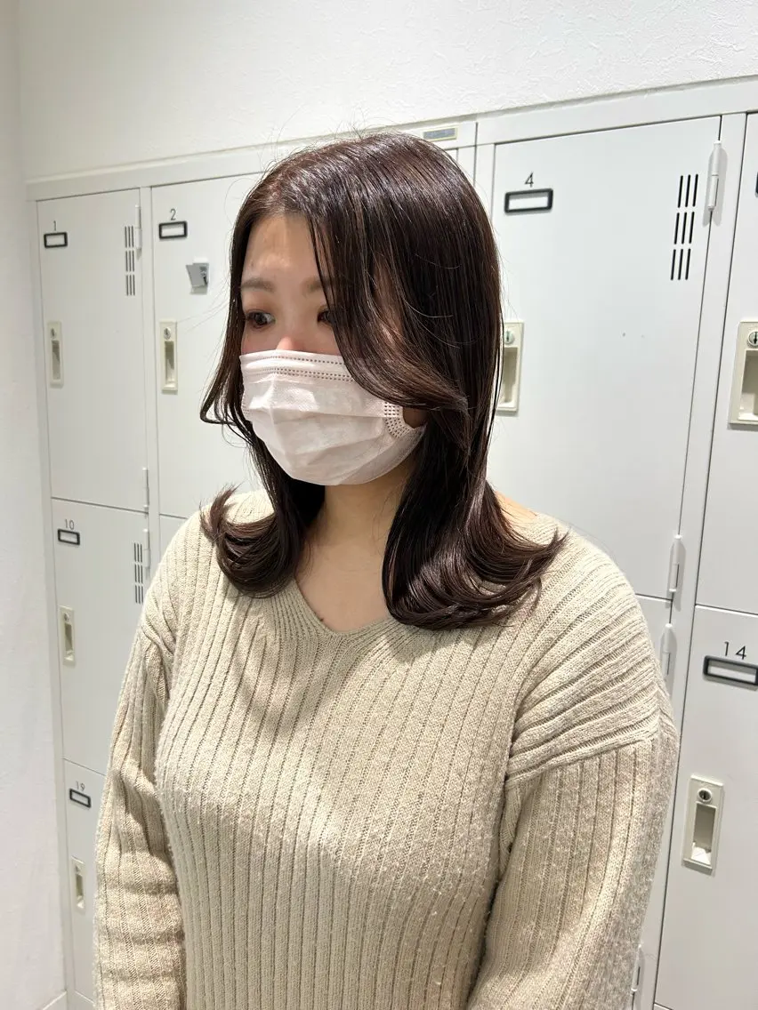 ミディアム カラー くびれヘア 韓国風ヘア 町田縮毛矯正/ 髪質改善/美髪特化のヘアスタイル