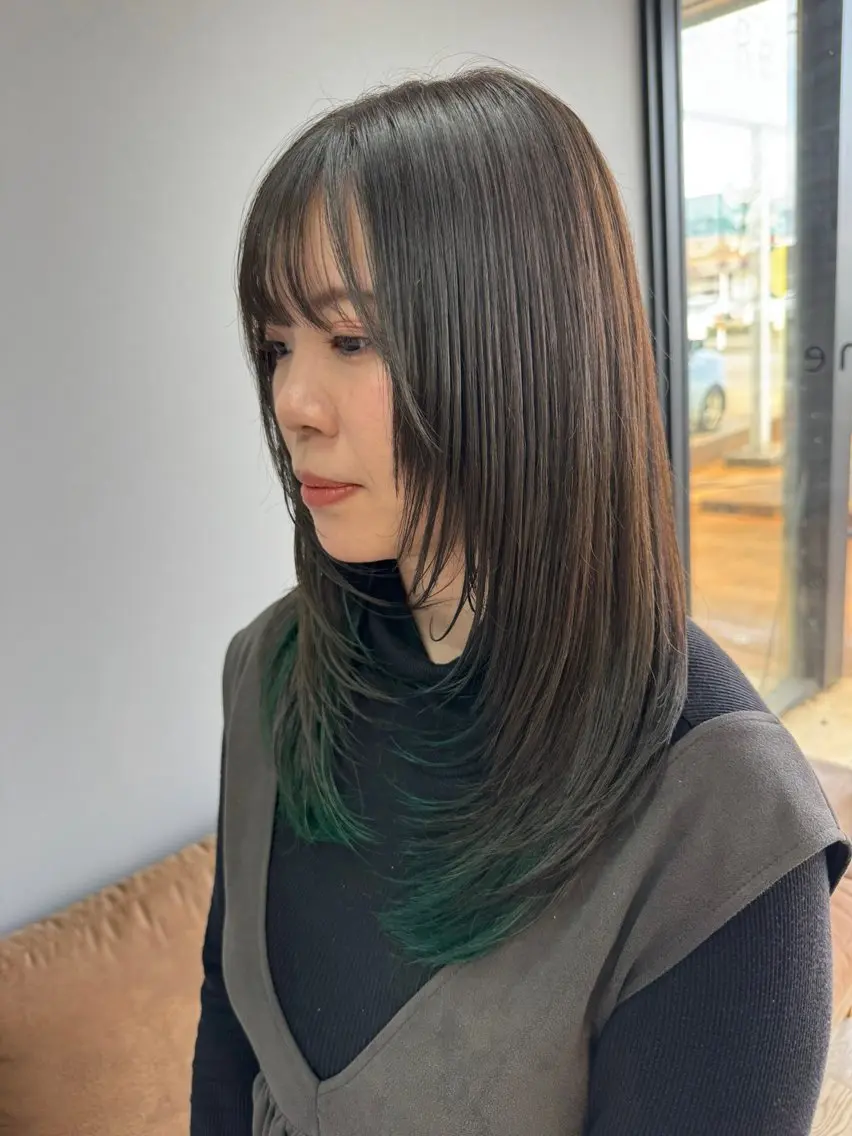 セミロング カラー ヘアカラー 🌿佐山 絵梨佳🌿 Recharme新保のヘアスタイル