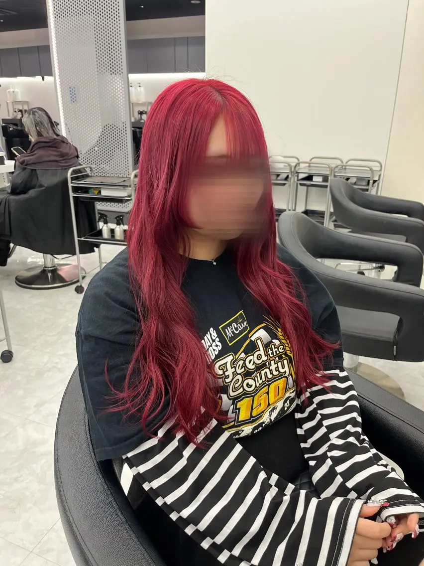 ロング カラー レッドカラー 💖トレンド春夏 カラー💖FUTAのヘアスタイル