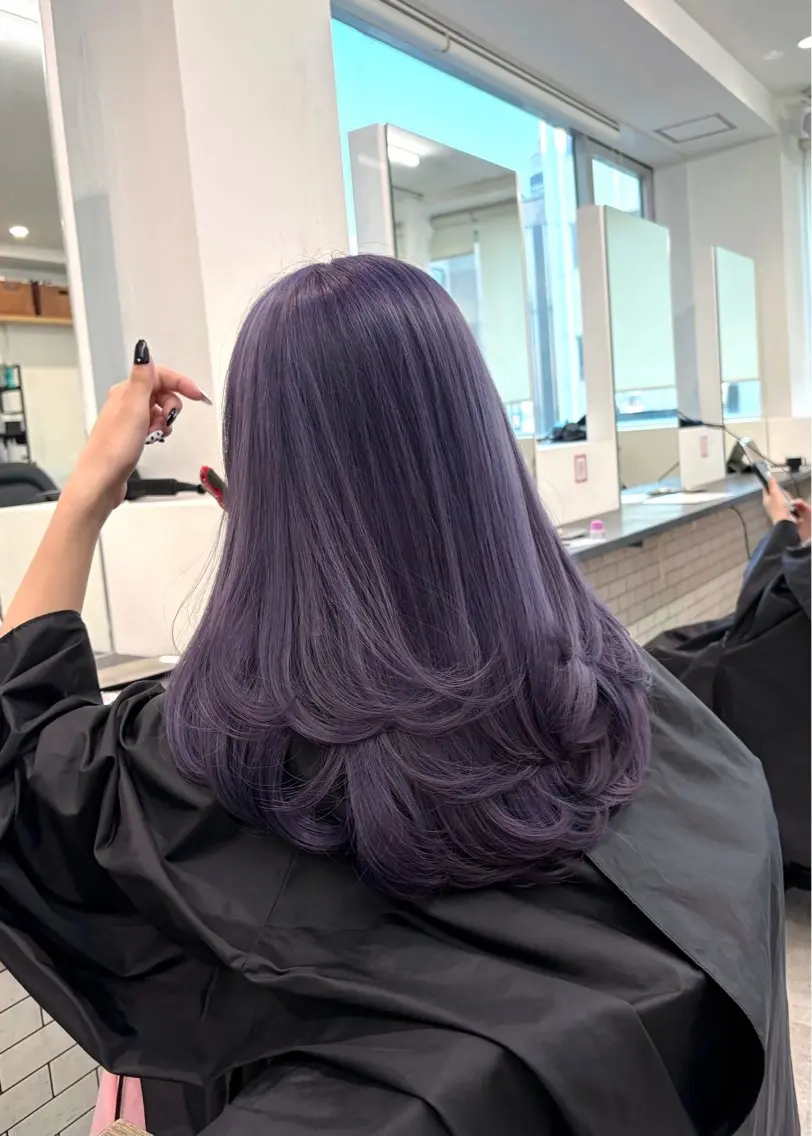 セミロング カラー ラベンダーカラー レイヤーカット ヘアカラー ブリーチ/ベージュ /レイヤー/ひよりのヘアスタイル