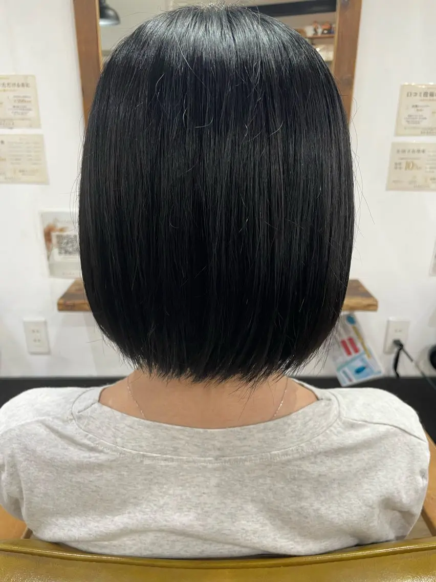 ショート カラー 黒髪 ブルーカラー ブルーブラック 透明感カラー イルミナカラー ヘアカラー ヘッドスパ 吉田 凱翔のヘアスタイル