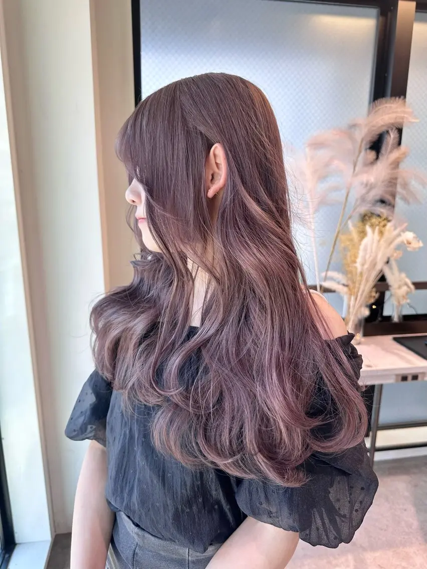ロング ヘアカラー 愛されgirly Haruka🤍のヘアスタイル