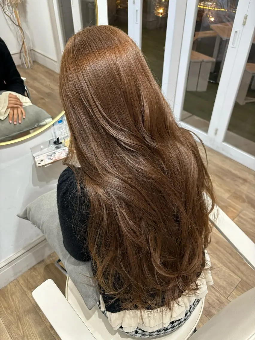 ロング カラー ベージュカラー ブリーチ ブラウンカラー ダブルカラー ハイトーンカラー Risa🐈⬛/ グレージュ/透明感のヘアスタイル