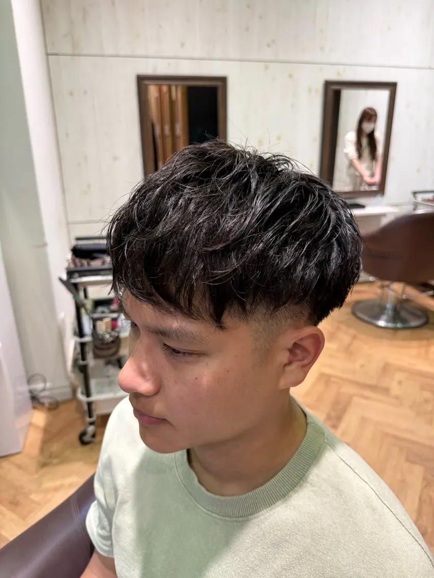 ショート 溝口 槙里也のヘアスタイル