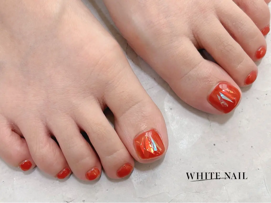 ネイル フットネイル フットネイル WHITE NAIL ホワイトネイルのネイルデザイン