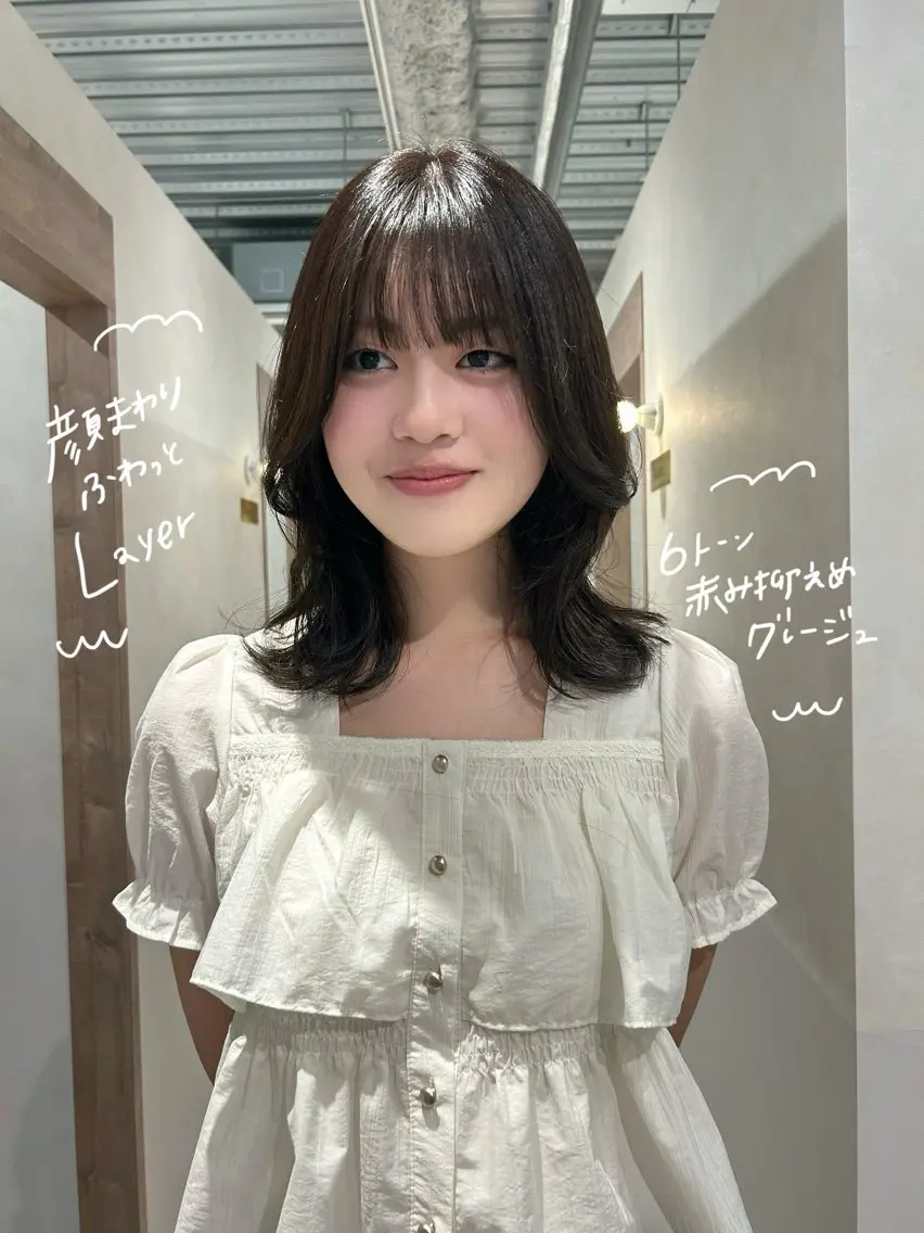 ミディアム カラー グレージュ ヘアカラー トリートメント SALOWIN栄 三丁目 木戸里実のヘアスタイル