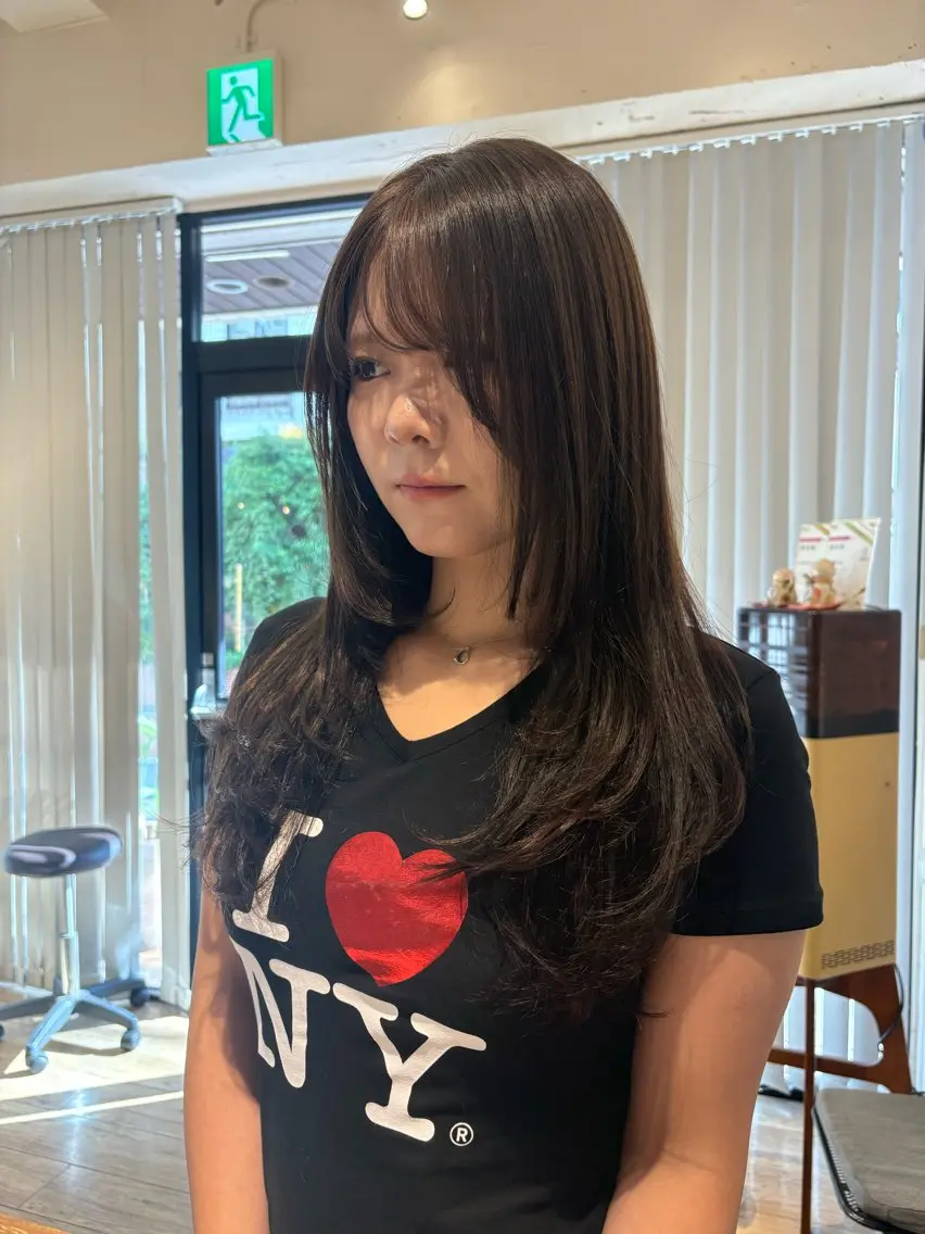 ロング ヘアカラー 透明感カラー 🧚‍♂️さえのヘアスタイル