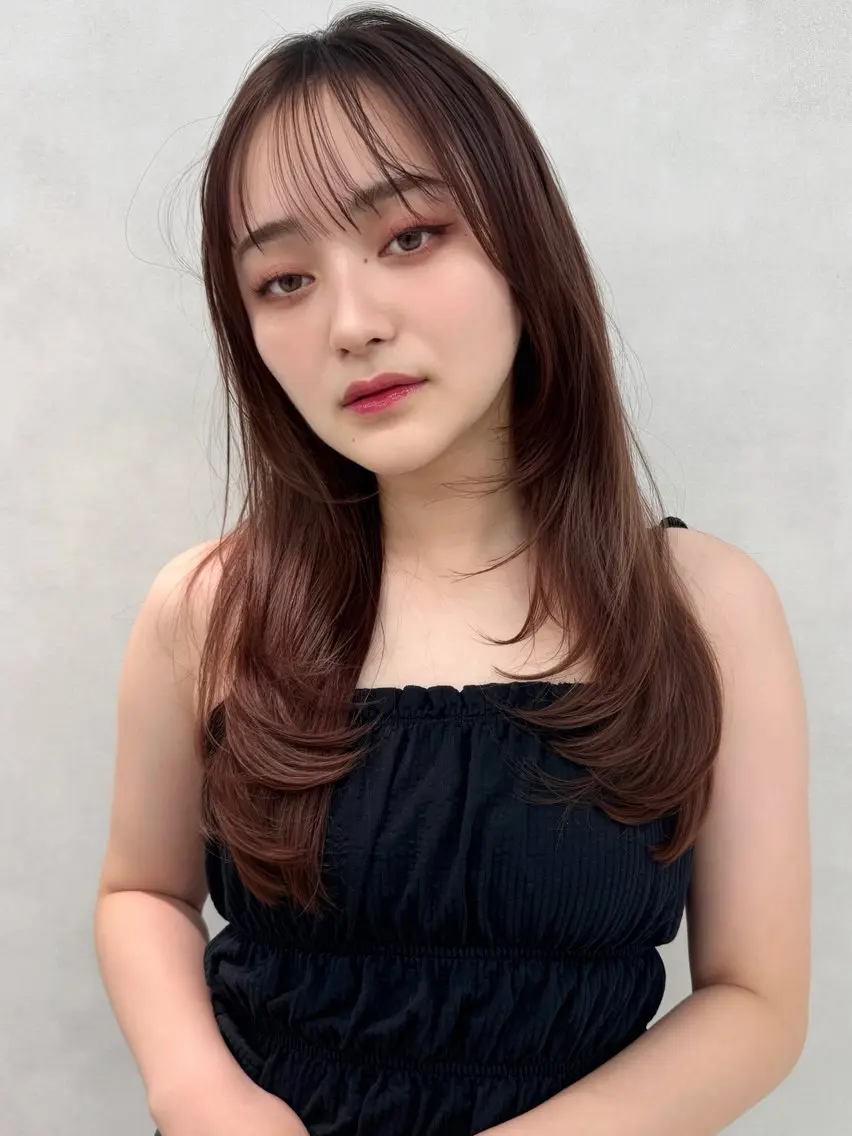 ロング ﾕｰﾘ 艶髪🥀カラー🤍のヘアスタイル